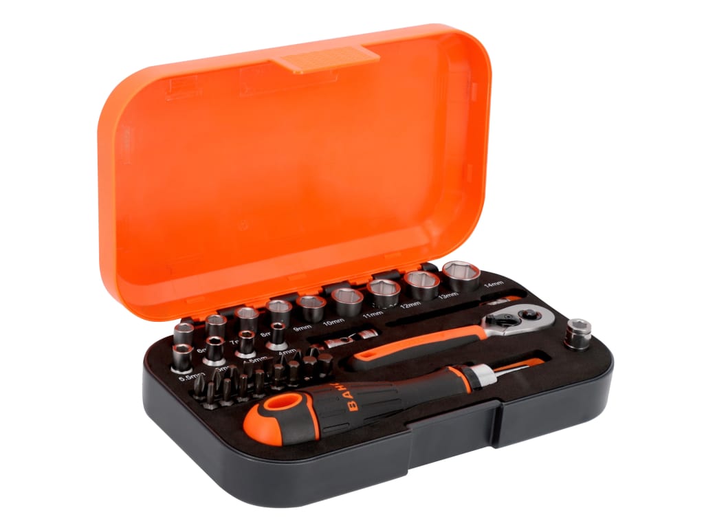 S34MC8H 1/4in Drive Socket & Bit Set, 34 Piece