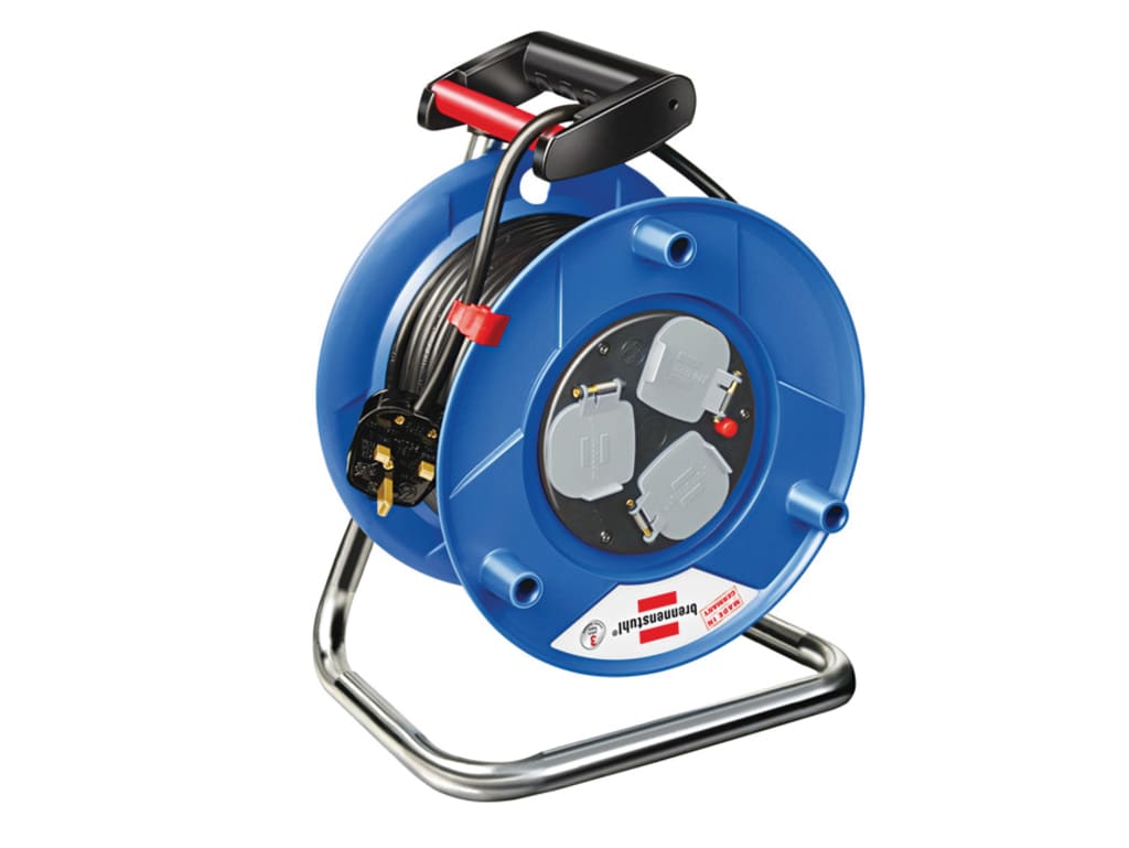 Garant Cable Reel 240V 13A 3-Socket 25m