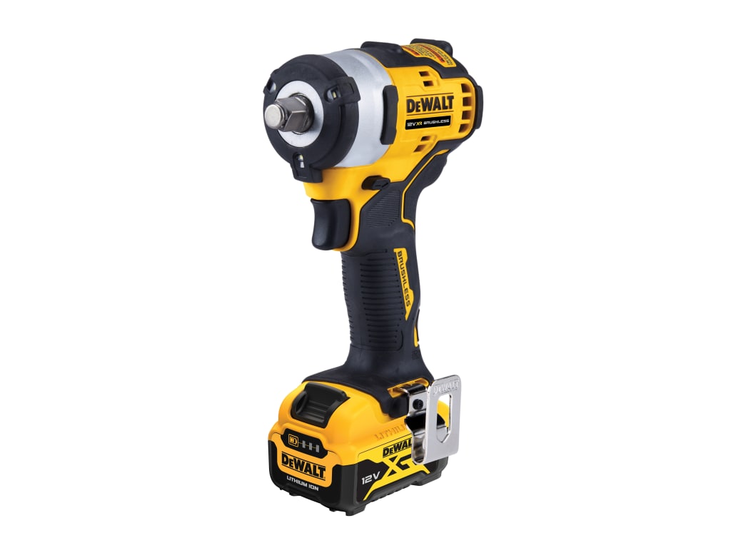 DCF901P1 XR Brushless 1/2in Impact Wrench 12V 1 x 5.0Ah Li-ion