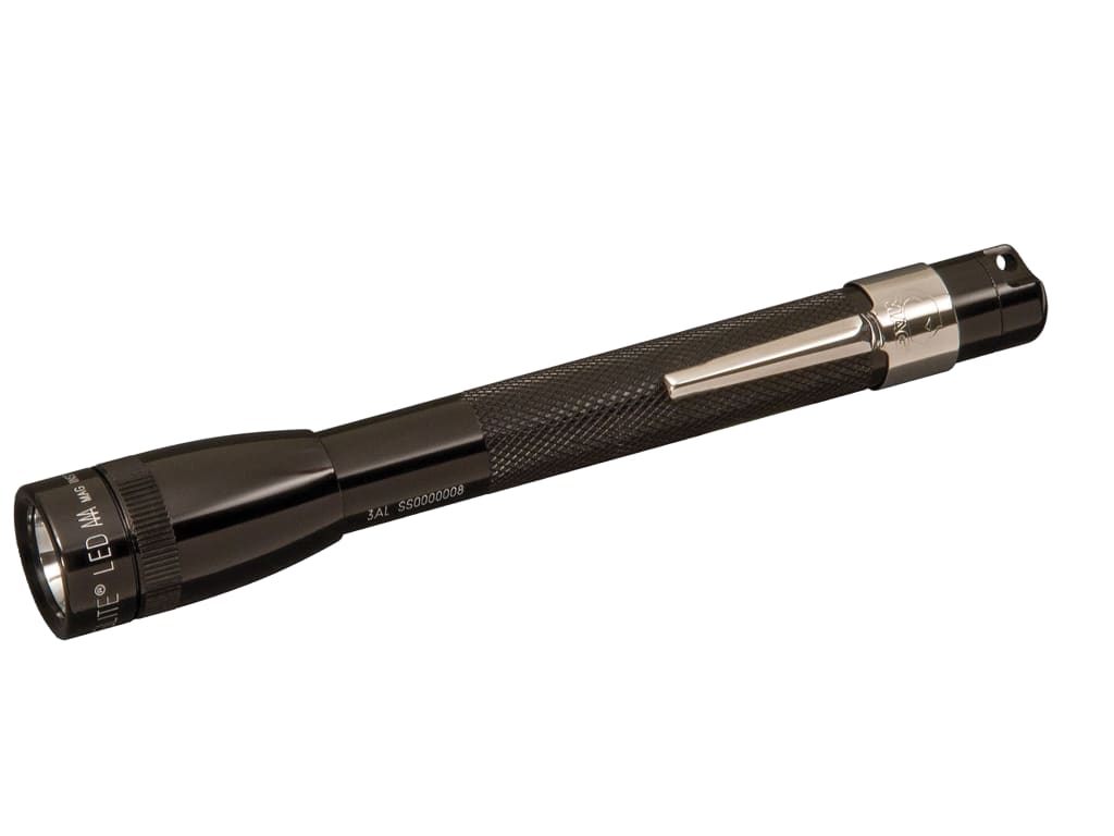 SP32 LED Mini Mag AAA Torch Black (Blister Pack)
