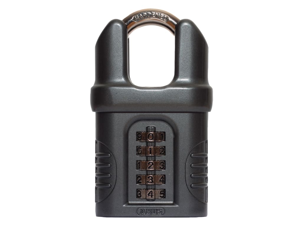 158CS/65 65mm Closed Shackle Combination Padlock (5-Digit)                      