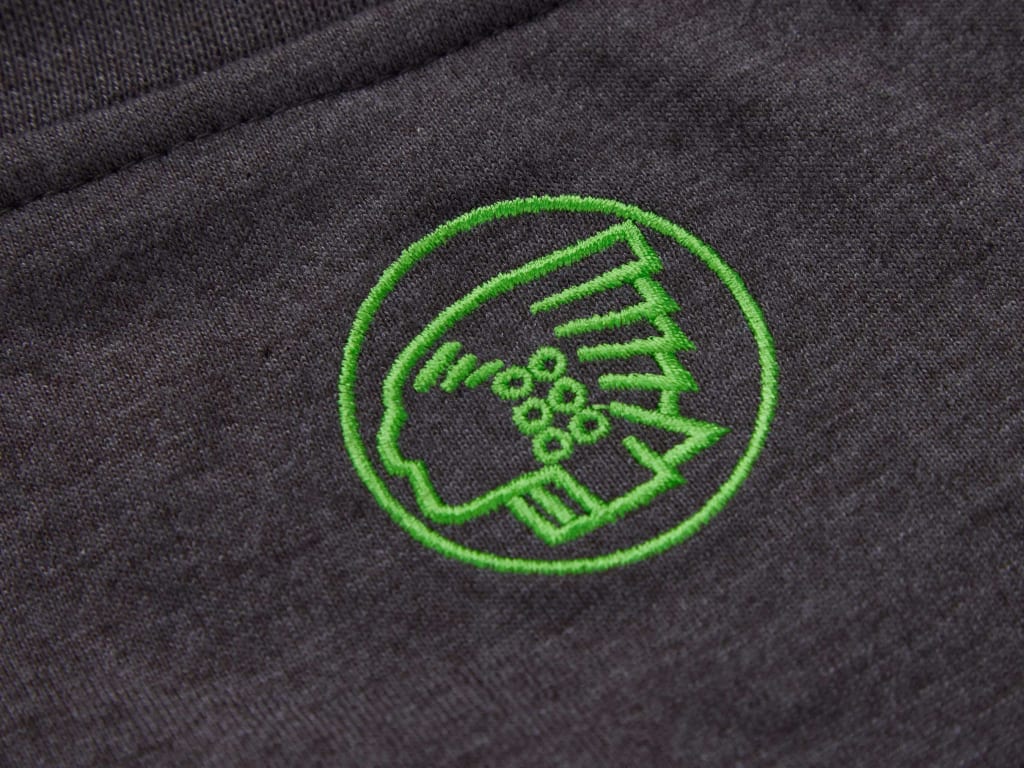 Vancouver Charcoal Grey T-Shirt - XXL (47/49in)