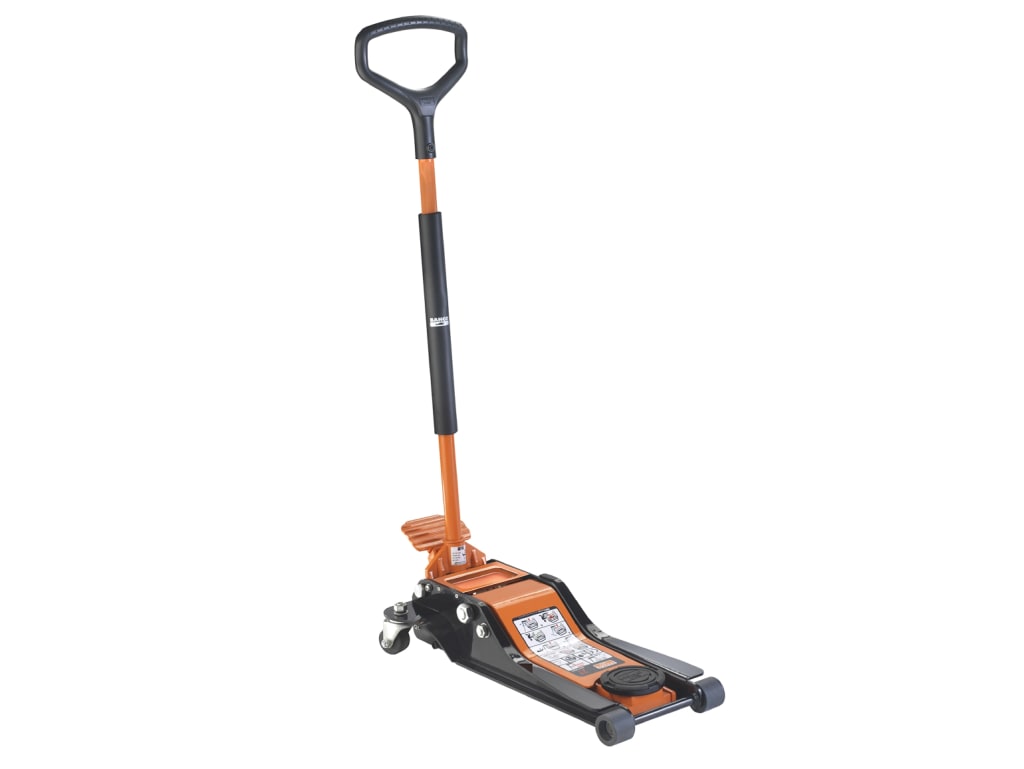 BH12000 Extra Low Jack 2T                                                       