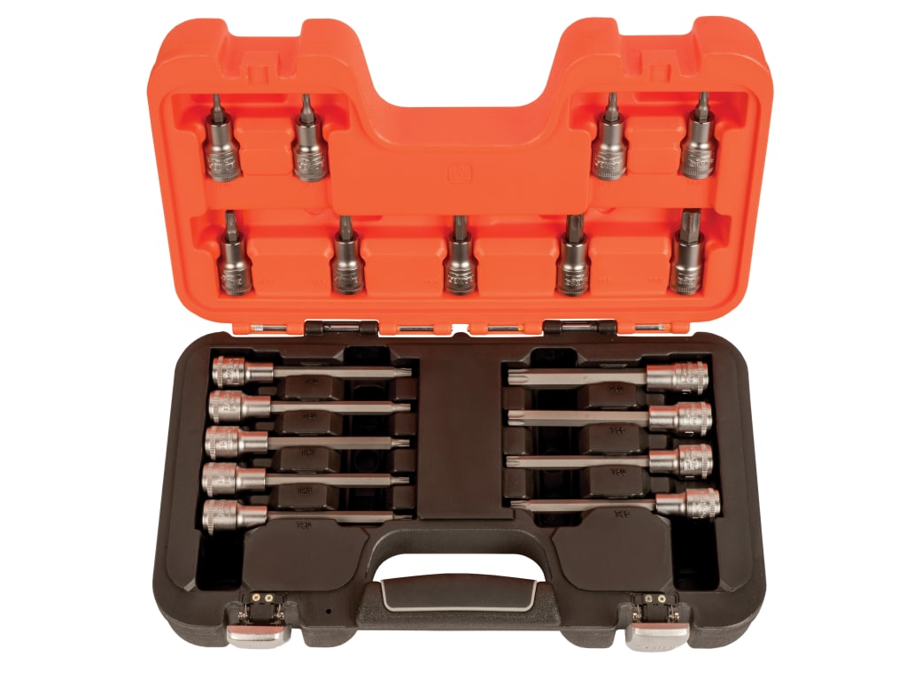 S18TORX 1/2in Drive Socket Set, 18 Piece                                        