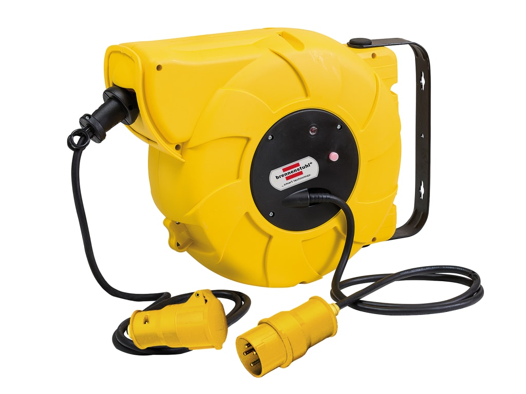 Auto Cable Reel 110V 16+2m 16A 1 Socket                                         