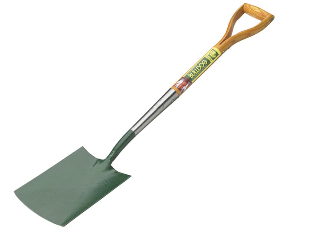 Premier Wooden Handle Garden Spade                                              