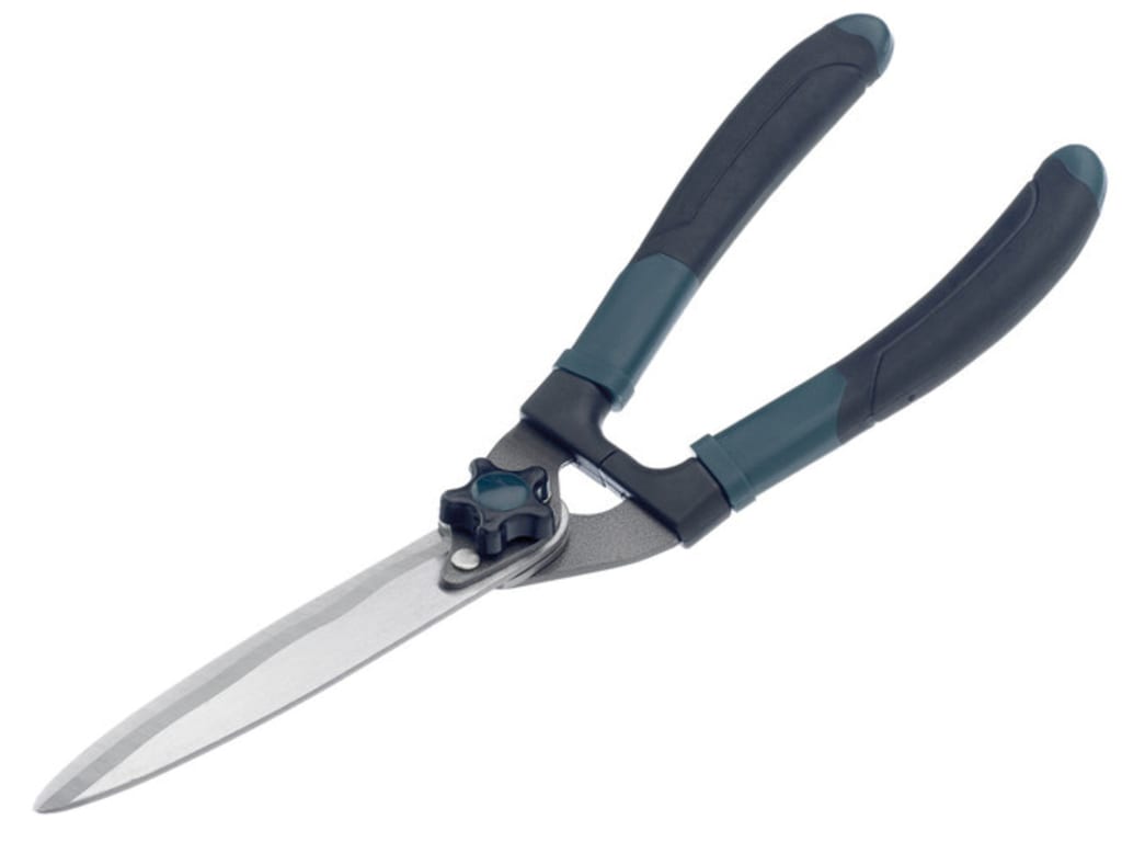 Wavy Blade Hedge Shears Soft Grip                                               