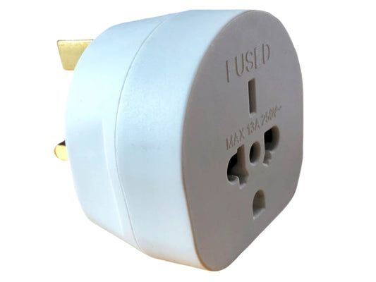 EU/US/CAN/AUS to UK Adaptor 13A                                                 
