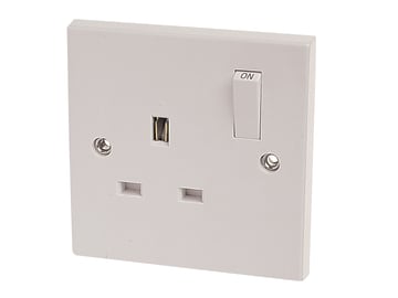 Switched Socket 1-Gang 13A                                                      