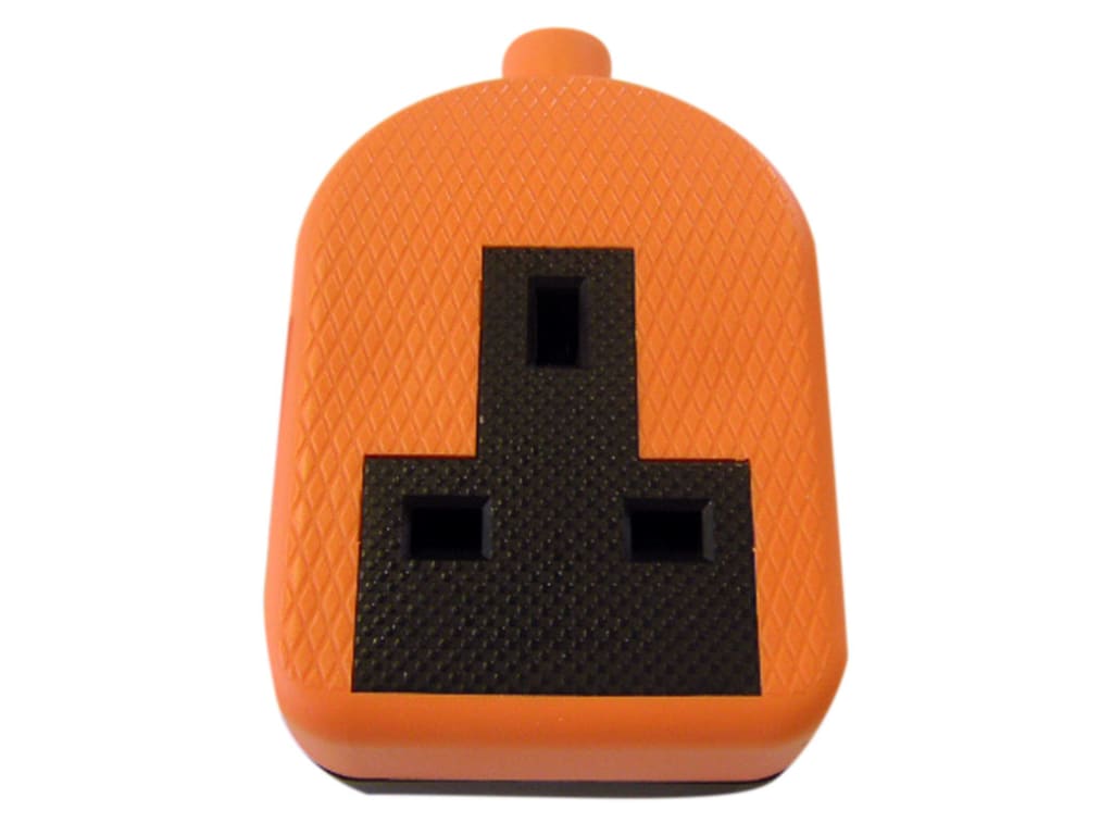 Trailing Socket 13A 1-Gang Orange                                               