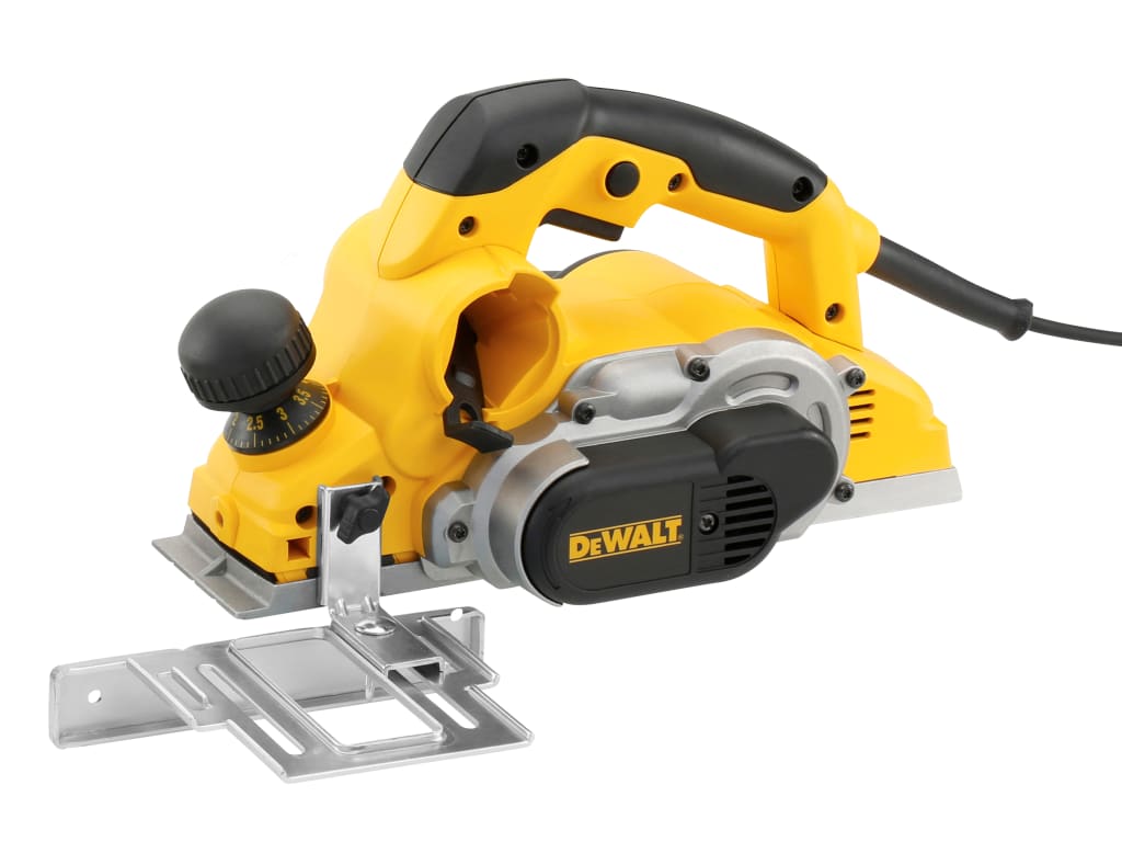 D26500K Planer in Kit Box 1050W 240V                                            
