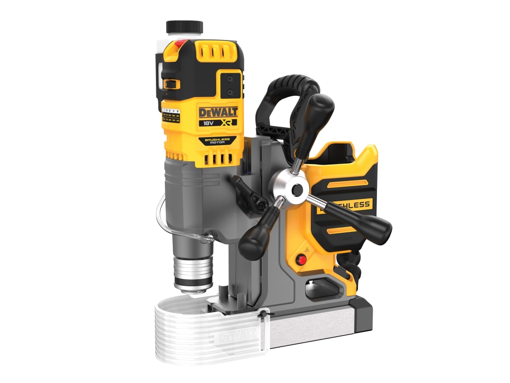 DCD1623N XR Brushless Magnetic Drill 18V Bare Unit                              