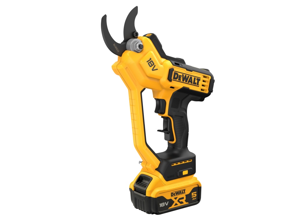 DCMPP568P1 XR Pruner 18V 1 x 5.0Ah Li-ion                                       