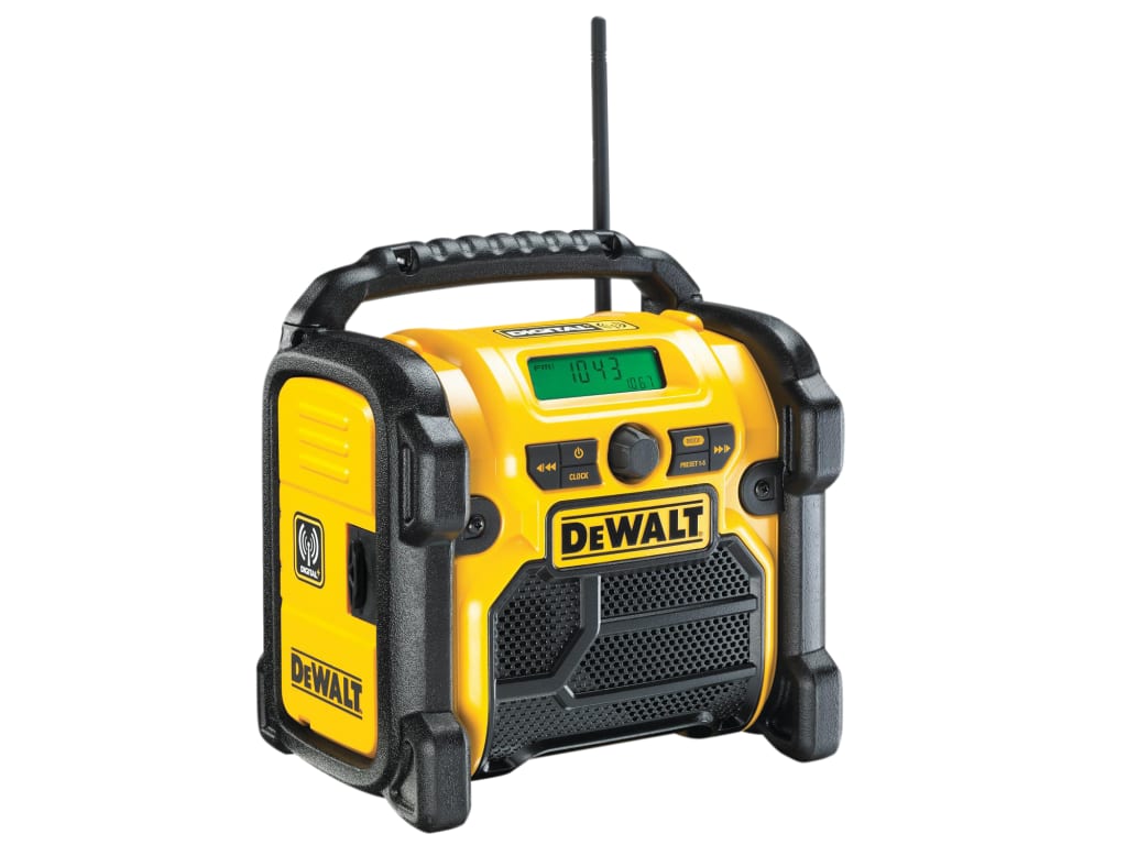 DCR020 DAB Digital Radio 240V & Li-ion Bare Unit                                