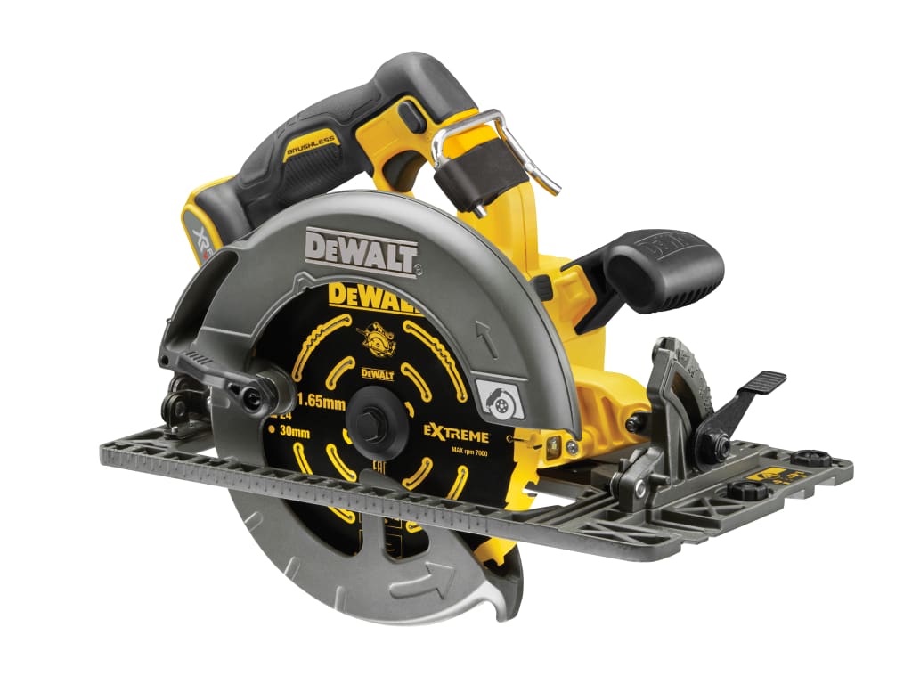 DCS579NT XR FlexVolt Circular Saw 190mm 54V Bare Unit                           