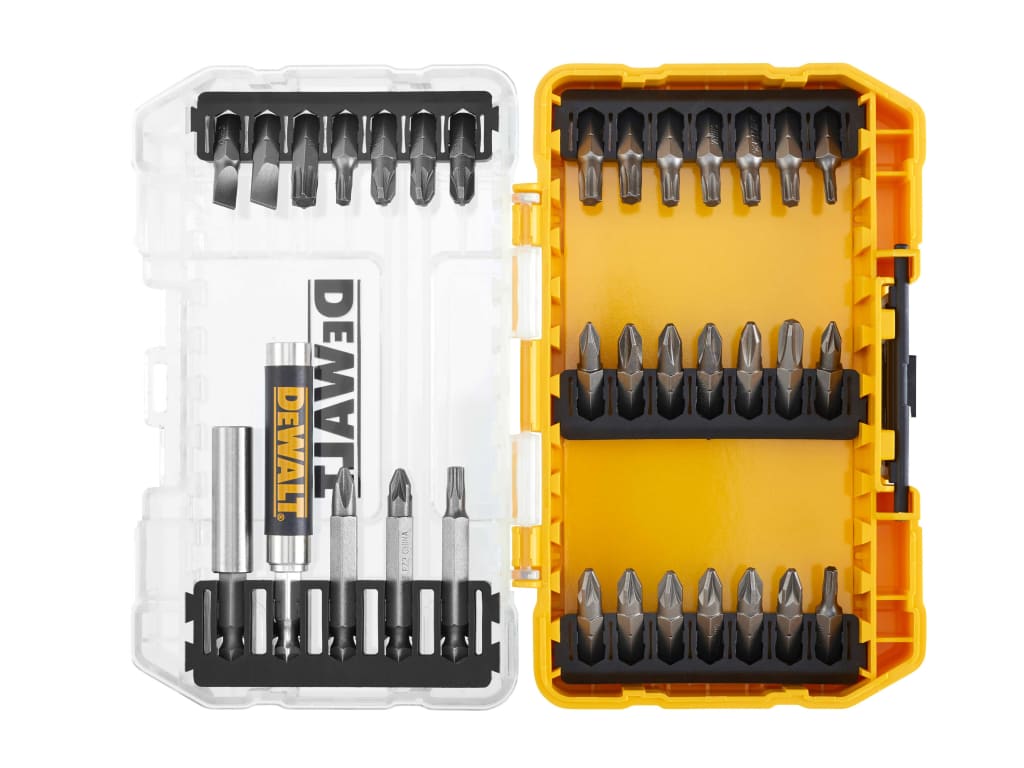 DT70709 Screwdriving Set, 33 Piece                                              