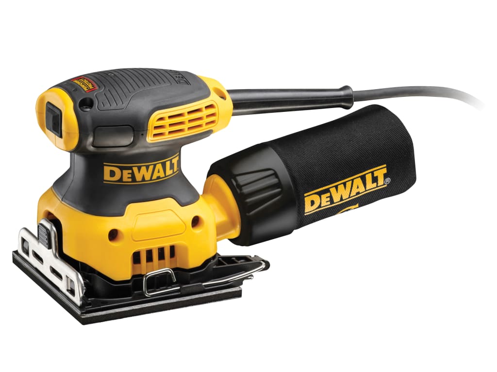 DWE6411 1/4 Sheet Palm Sander 230W 240V                                         