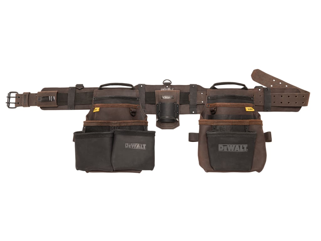 DWST50113 Pro Leather Tool Rig                                                  