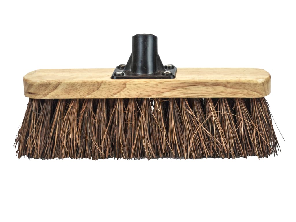 Bassine Varnished Broom Head 300mm (12in) Threaded Socket                       