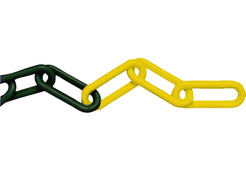 Plastic Chain 8mm x 12.5m Yellow / Black                                        