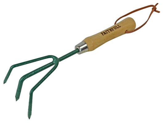Countryman Hand Cultivator                                                      