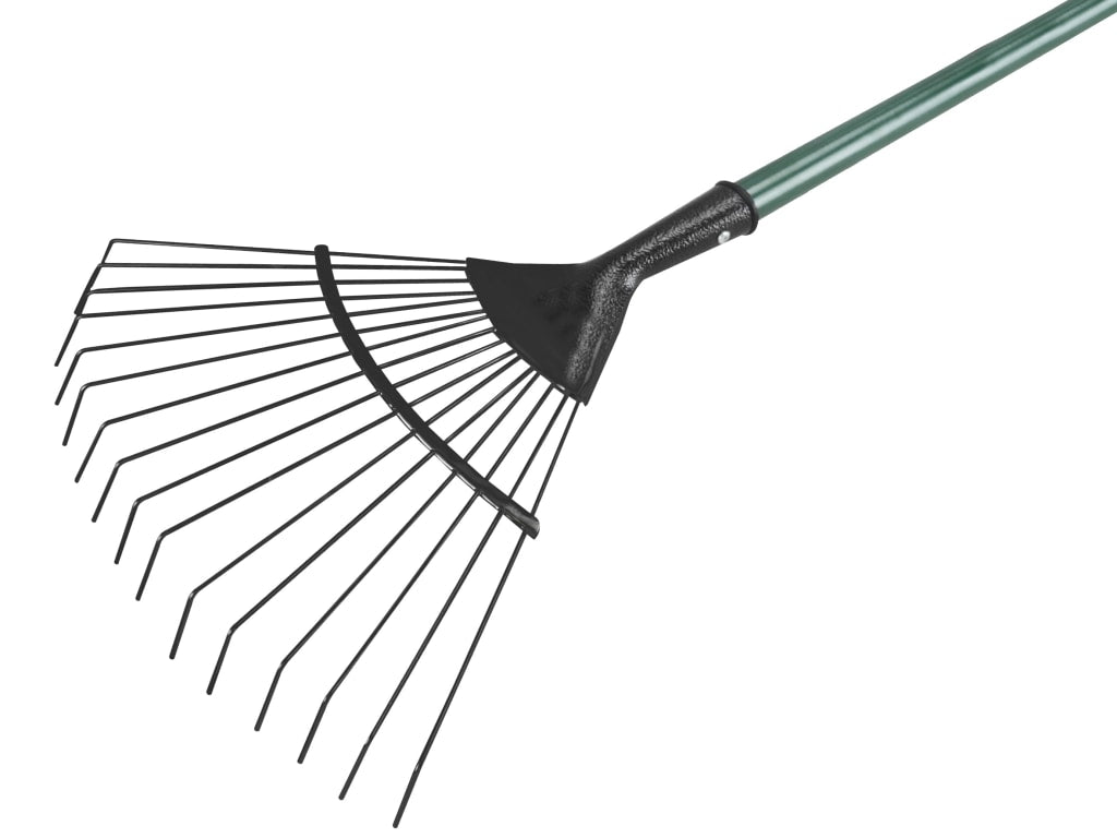 Essentials Lawn Rake                                                            