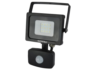 SMD LED Security Light with PIR 10W 800 lumen 240V                              