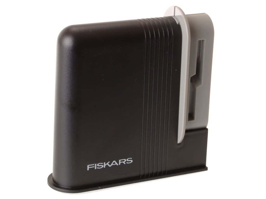 Clip-Sharp™ Scissor Sharpener                                                   