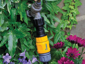 7022 Pressure Regulator                                                         