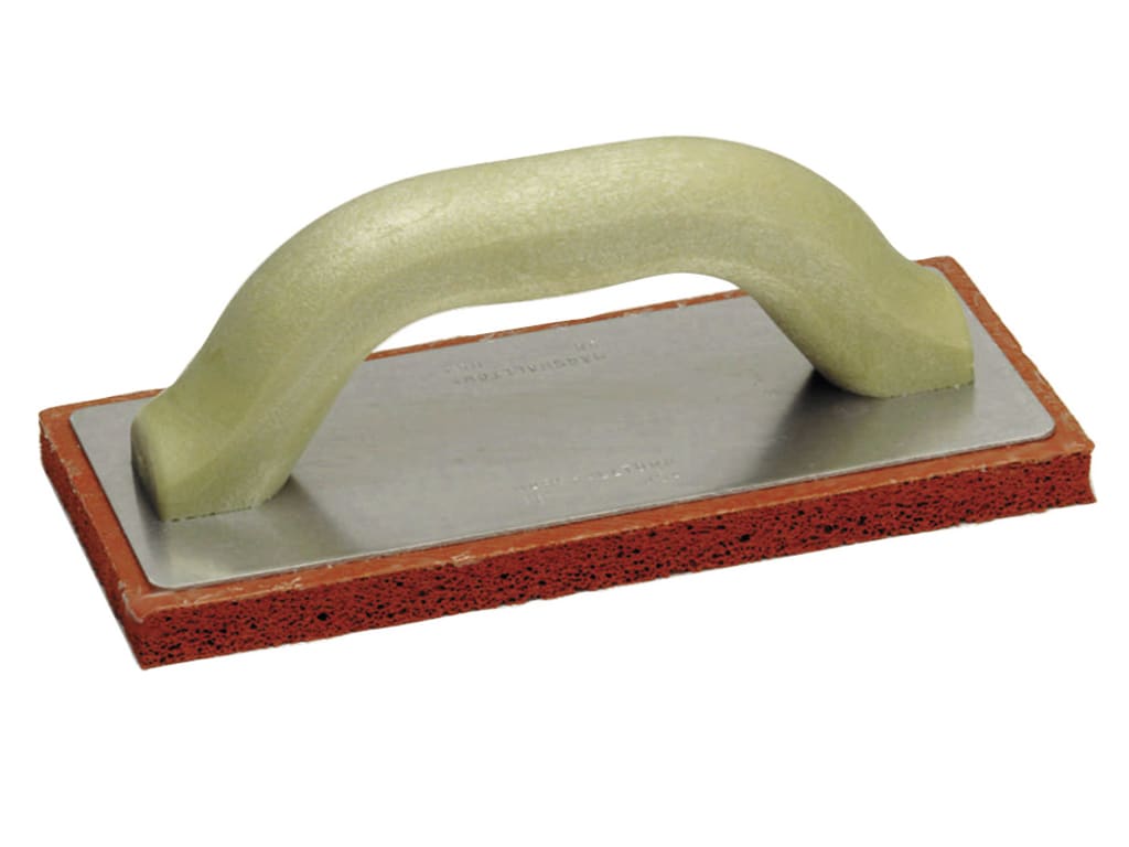 39 Rubber Float Coarse 9 x 4in                                                  