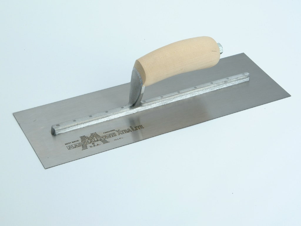 MXS73 Cement Trowel Wooden Handle 14 x 4.3/4in
