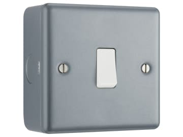 Metal Clad 1-Gang 2-Way Light Switch                                            