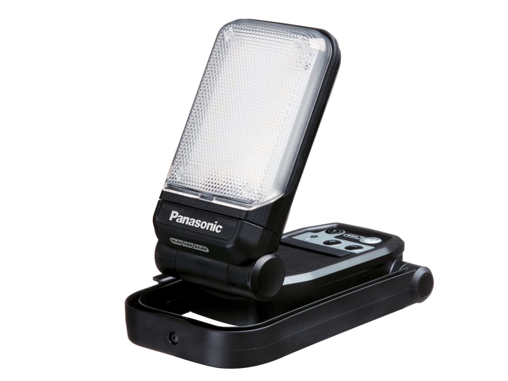 EY37C4 Cordless LED Flashlight 14.4/18V Bare Unit                               
