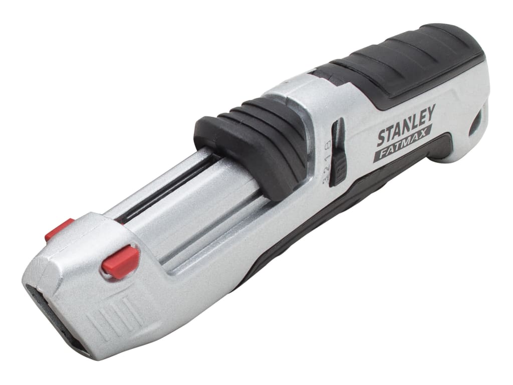 FatMax® Premium Auto-Retract Tri-Slide Safety Knife                             