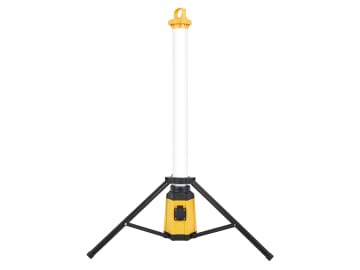 Plasterer's Area Light with Outlet Socket 4000 Lumens                           