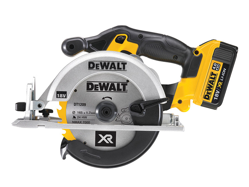 DCS391M2 Premium XR Circular Saw 165mm 18V 2 x 4.0Ah Li-ion, DEWALT
